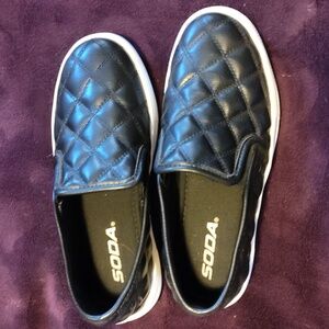 Quilted style Soda brand slip on shoes